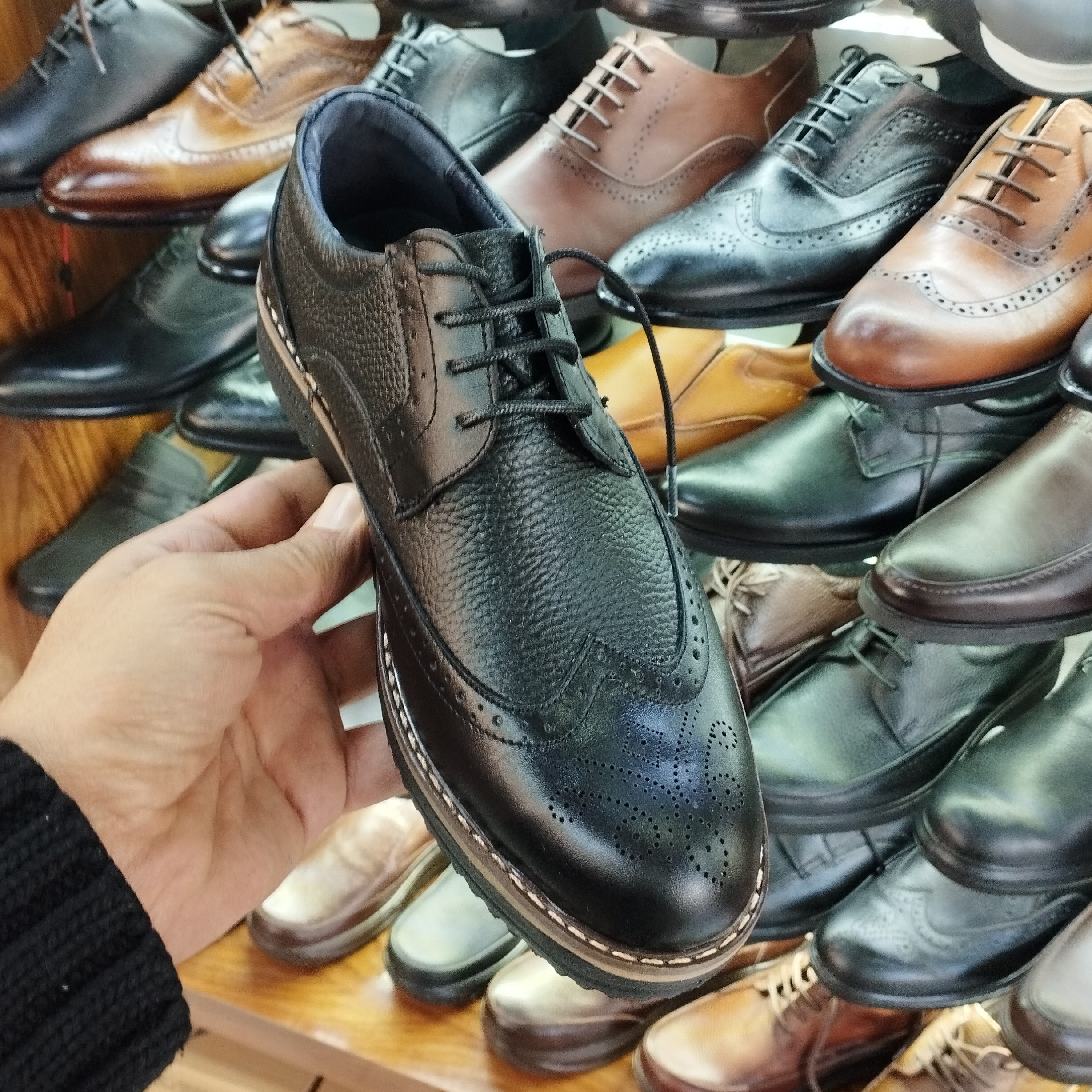 کفش تمام چرم طبیعی گاوی راحتی 