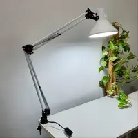 چراغ مطالعه مهندسی بازوبلند برقی  برند کریم زاده یا برند بوستانچی مدل EN-101