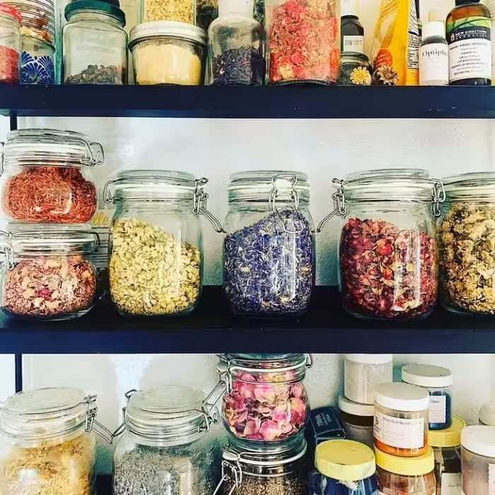 صابون گیاهی(  ارگانیک ) بر پایه روغن اصل شترمرغ (عدم استفاده از روغن های مرغی!)