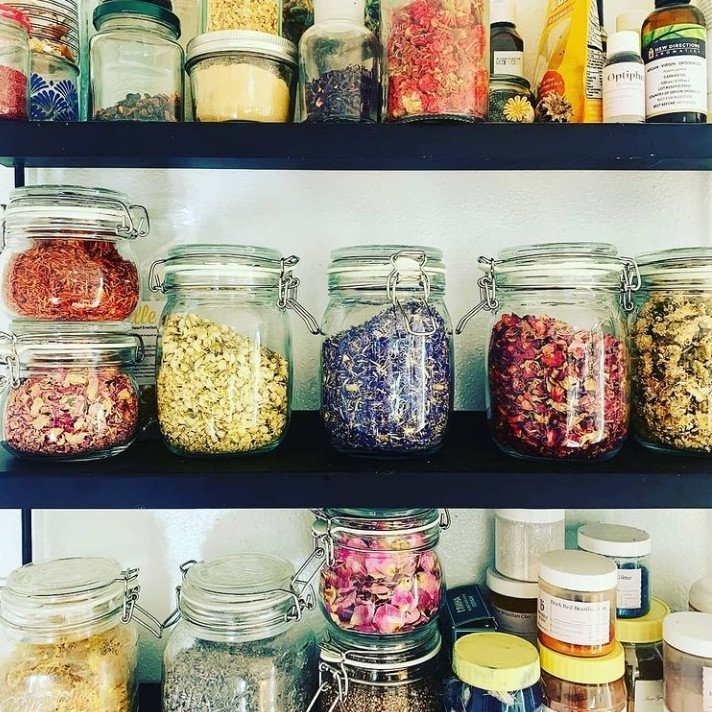 صابون گیاهی( ارگانیک ) بر پایه روغن اصل شترمرغ (عدم استفاده از روغن های مرغی!)