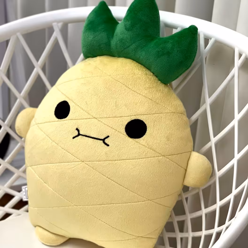 کوسن مبل آناناس عروسکی کسا  با الیاف درجه یک 