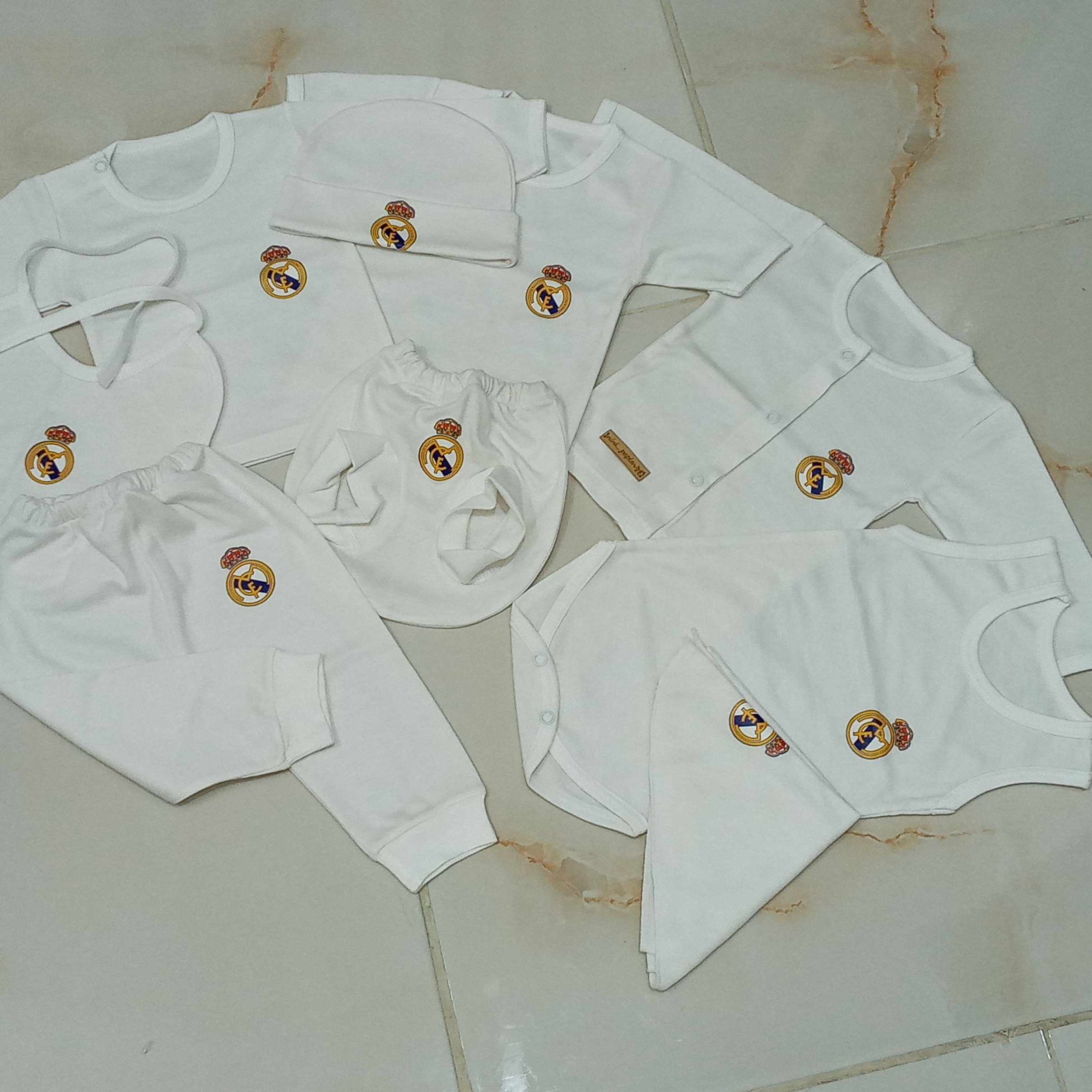 ست بیمارستانی نوزاد 11 تکه