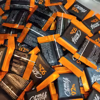 شکلات 92 درصد کیلویی 