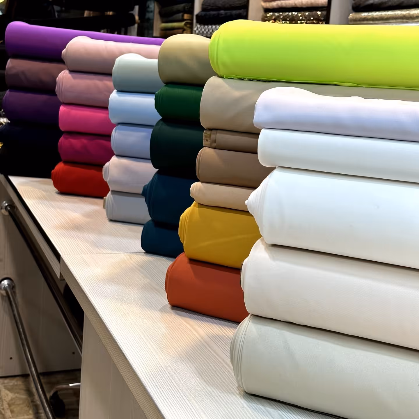 پارچه کرپ باربی نخ توییست