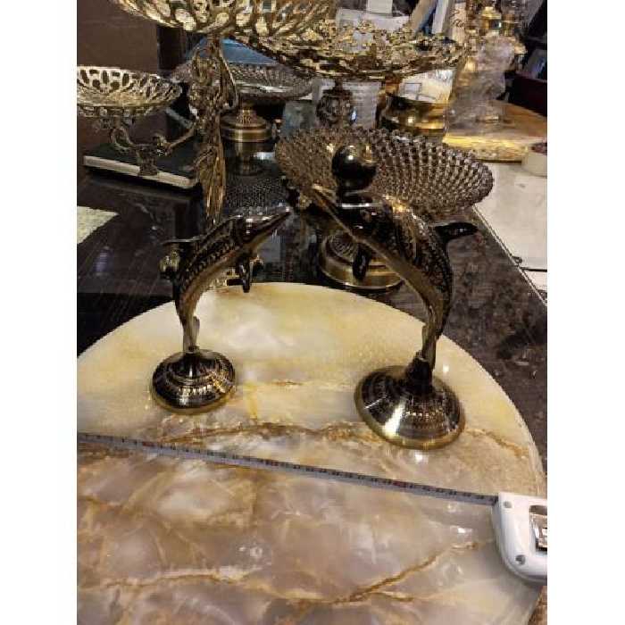 مادر و بچه دلفین سیاه قلم کوچک