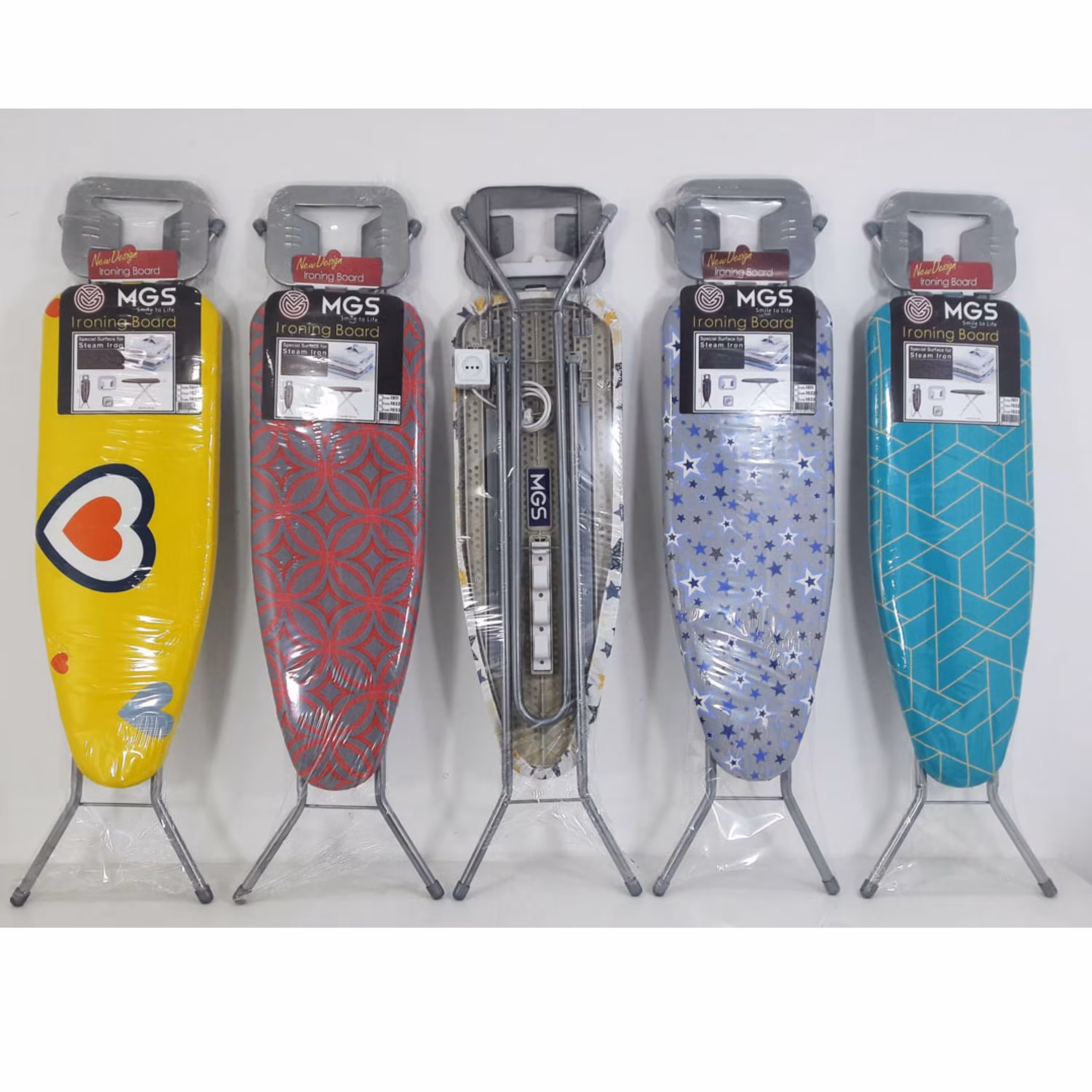 میز اتو پریزدار کد 1033 برند MGS