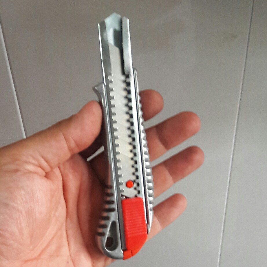 موکت بر بدنه فلزی اعلاء