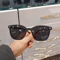 عینک آفتابی مردانه مارک اوگا مورل عدسی یووی استاندارد و پلاریزه(رنگ مشکی 