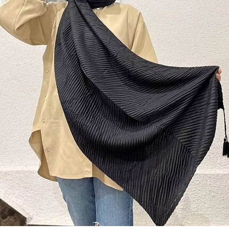 شال زنانه نخی پلیسه ریز حراج تابستانه منگوله دار کیفیت بسیار بالا و تضمین شده