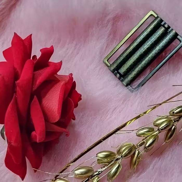 سگک فلزی دو تکه زرد قلم
