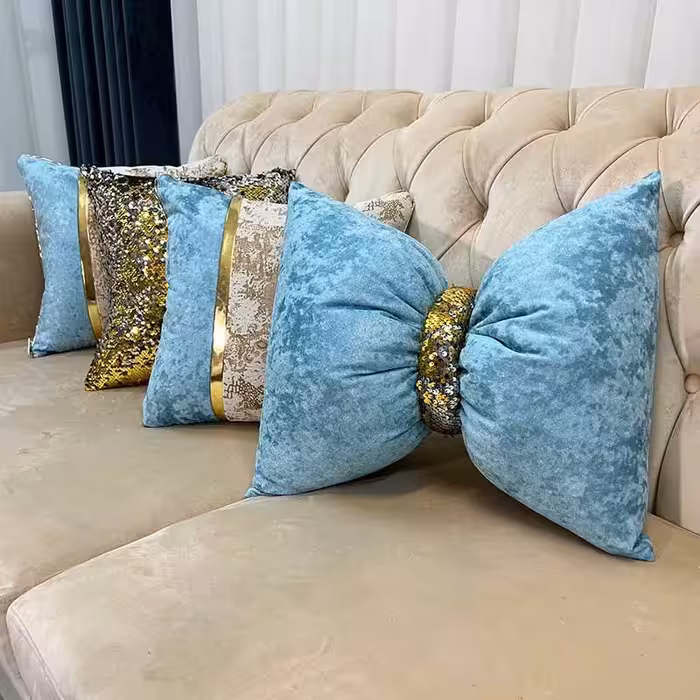 ست کوسن 4 عددی طرح ترکیبی پتینه کرم طلایی و مخمل آبی