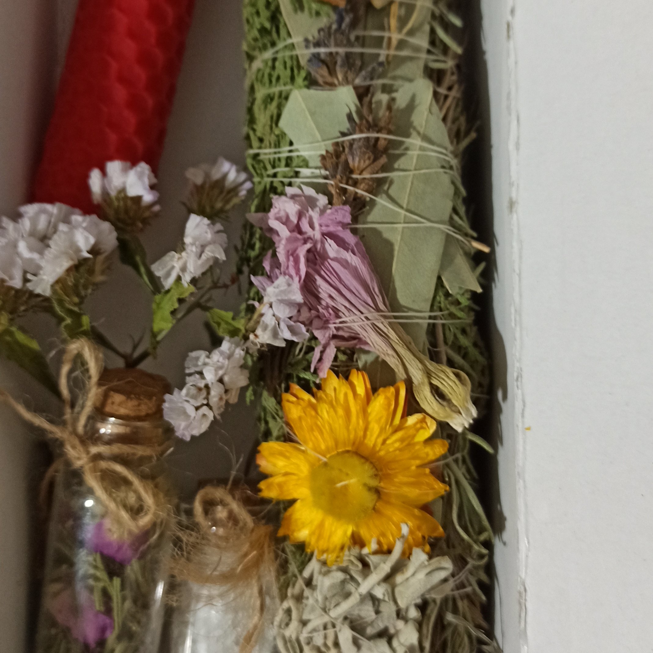 انواع پک هدیه اسماج شمع گل سنگ نمک