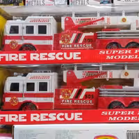 ماشین آتش نشانی باطری خور موزیکال یک عددی