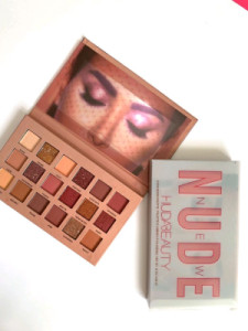 پالت سایه 18رنگ هدی بیوتیHUDABEAUTY