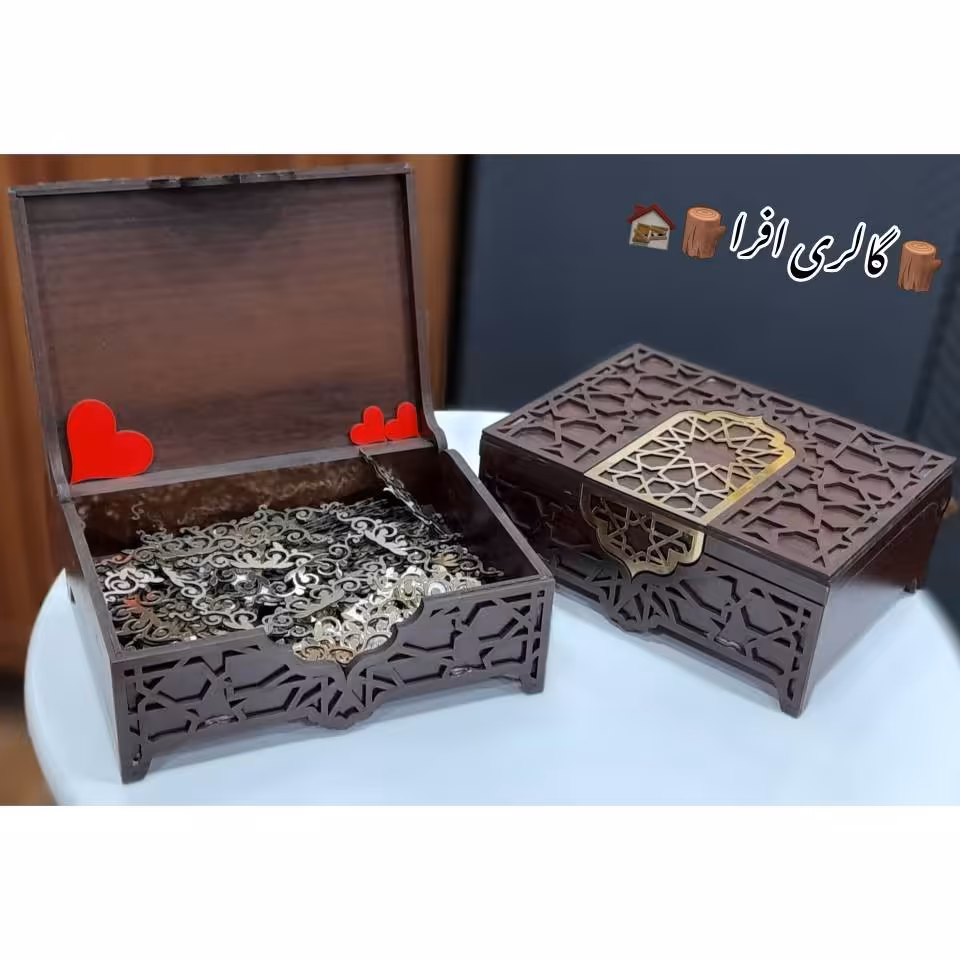 جعبه هدیه و کادویی چوبی در  طرح بندی و رنگبندی 