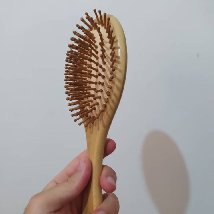 برس چوبی محکم با چوب بامبو مرغوب در دو شکل گرد و مربع