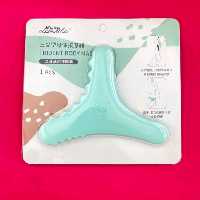 ماساژور دستی تمام نقاط بدن لامیلا