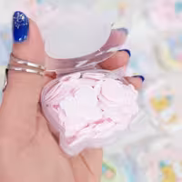 صابون کاغذی هر  عدد حاوی 100 قطعه صابون 