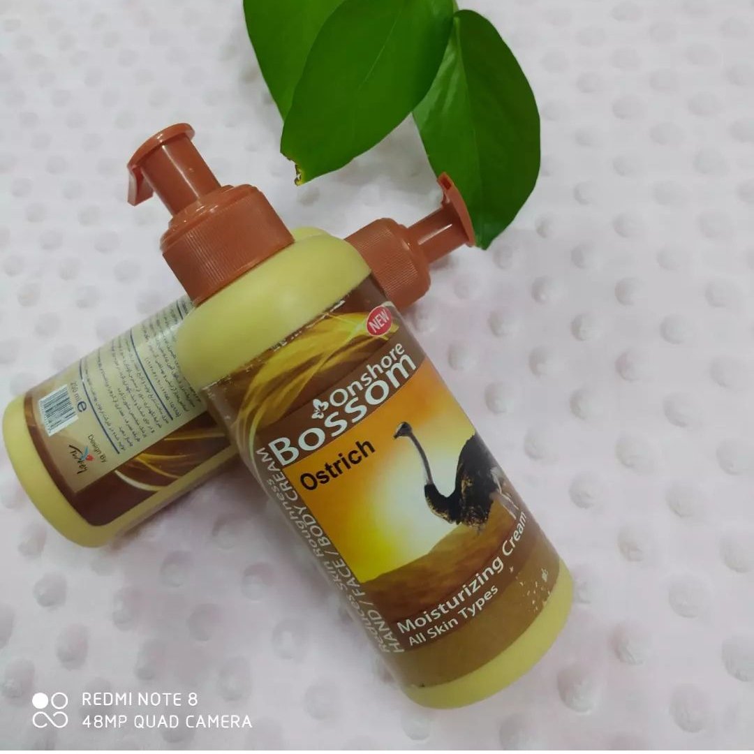 کرم آبرسان پمپی شترمرغ بوسوم