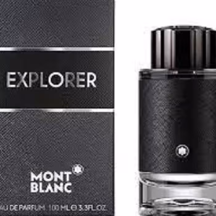 عطر گرمی  	مونت بلانک  لجند	با ماندگاری  عالی        و پخش بو خوب  مردانه