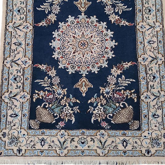 فرش دستباف نایین