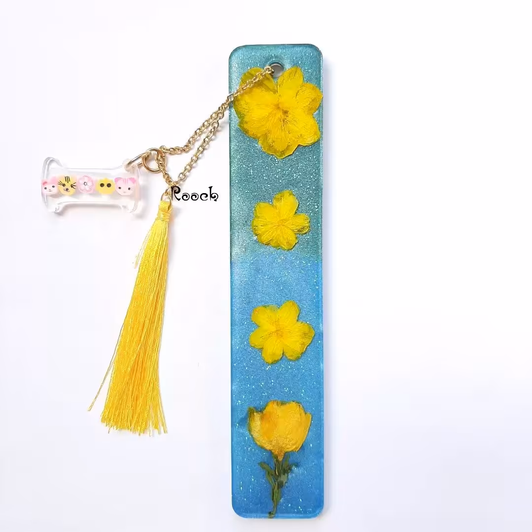 بوک مارک رزینی نشان کتاب گل طبیعی یک طرفه پشت ساده. سایز حدودی 15 یا 12 در 3.  رنگ دلخواه 