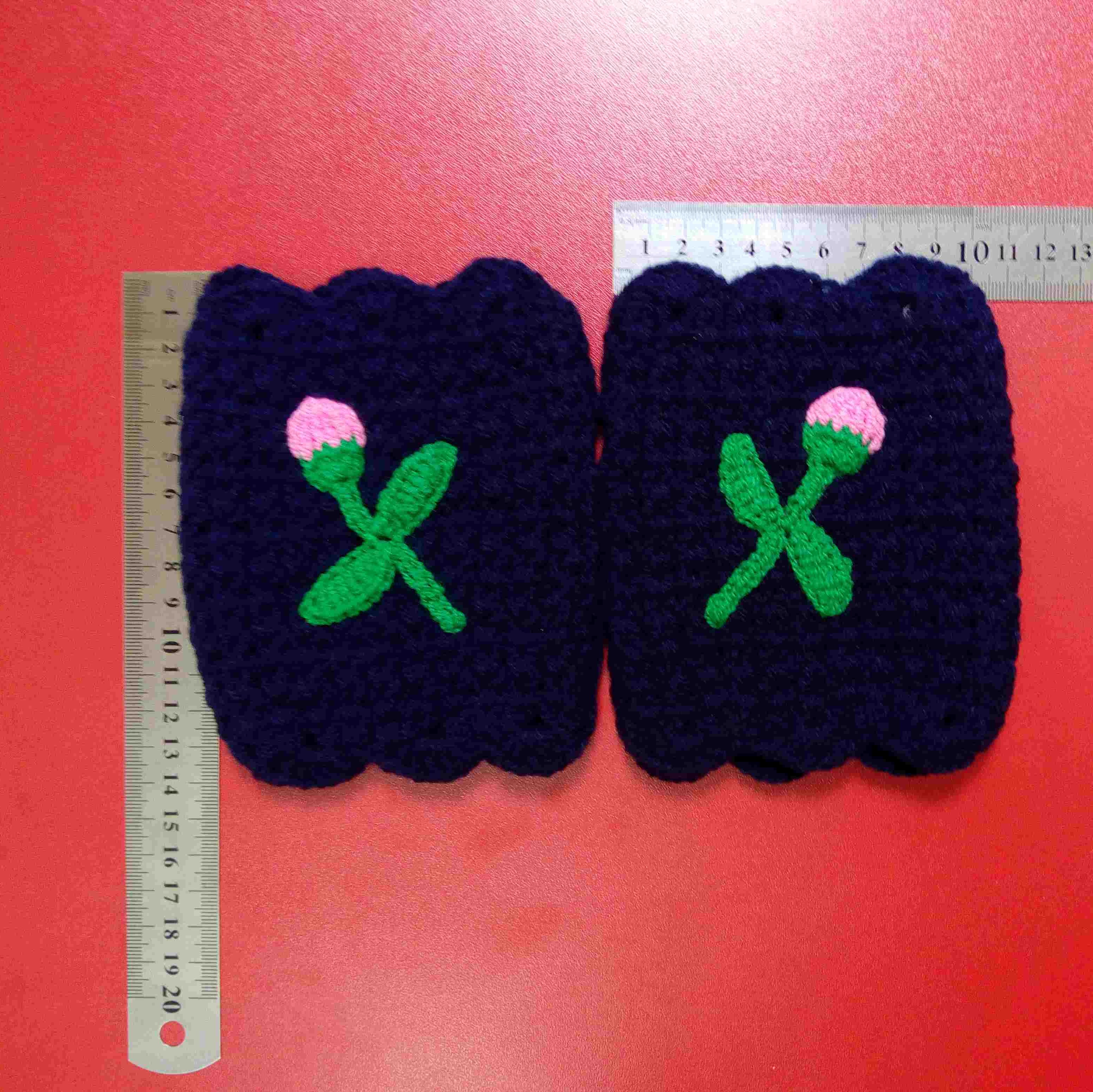 دستکش بدون انگشت ساق کوتاه طرح رز - 02