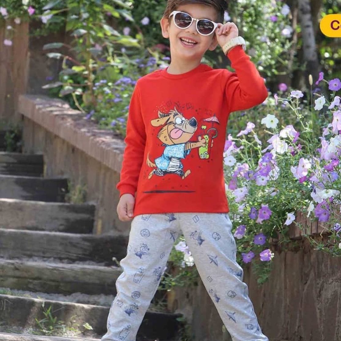 بلوز شلوار پسرانه طرح خرسی  در رنگ بندی قرمز  ،سورمه ای  فیروزه ای در سایز بندی 50تا 60