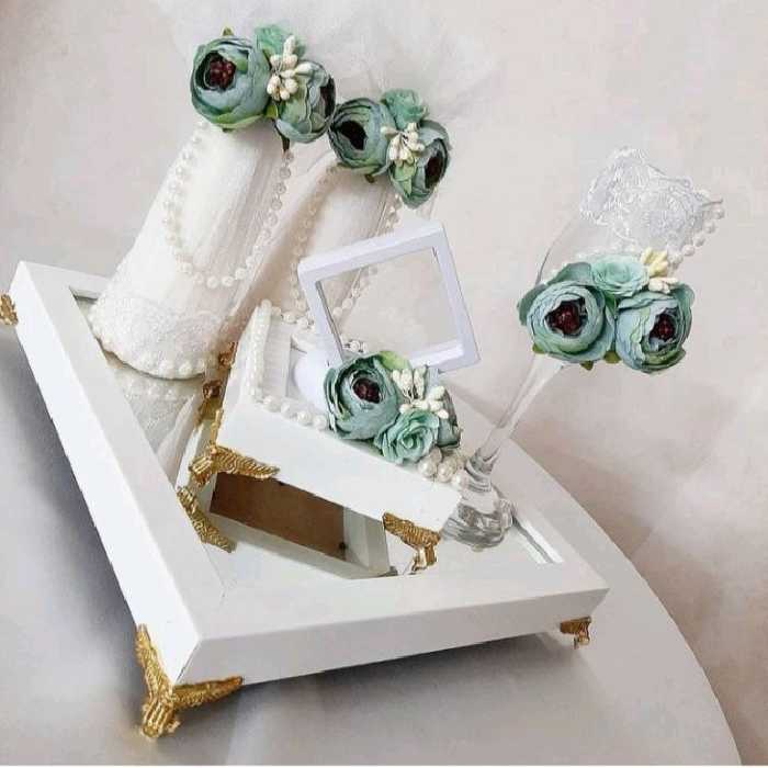 ست بله برون ،ست عقد ،ست محضر ،ست جشن نامزدی،رنگ آبی با گلهای نسترن ______