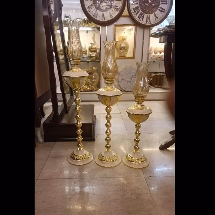 شمعدان 3 تایی شمعدان طلایی کنارسالنی
