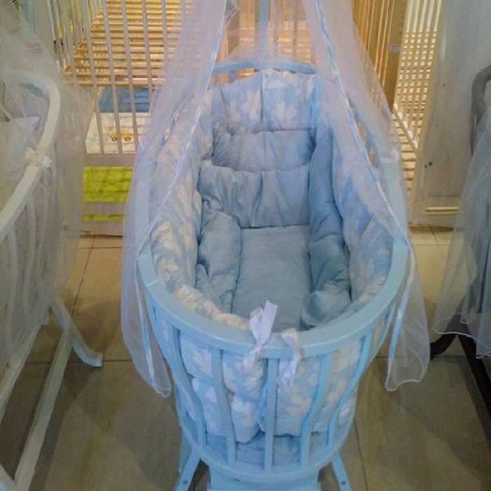 گهواره چوبی با ست لحاف آبی kidboo