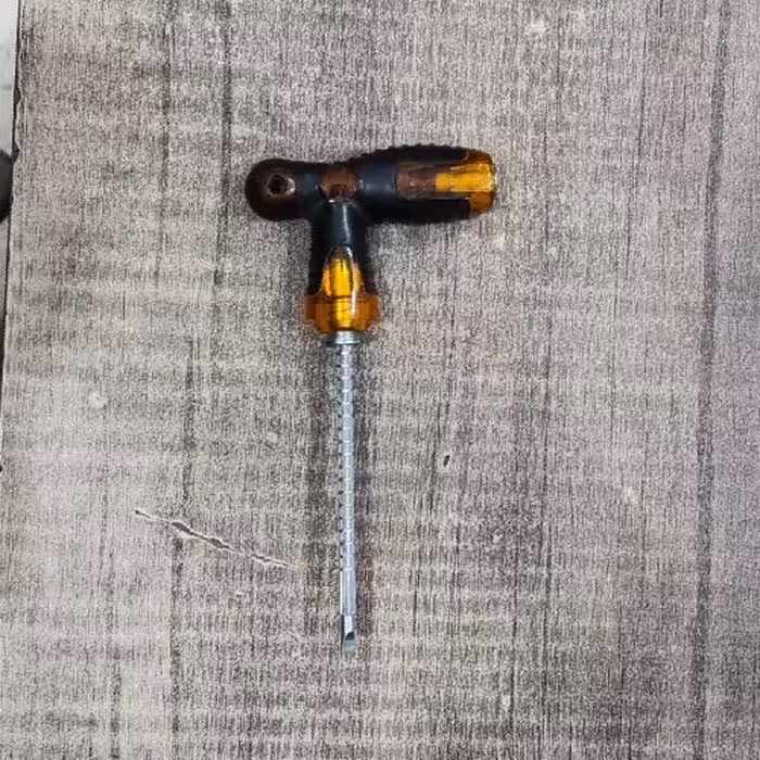 پیچ گوشتی دو سو و چهار سو مشتی 