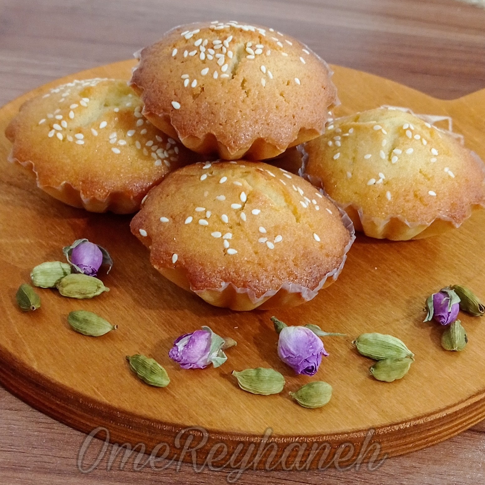 کیک یزدی خانگی (یک کیلوگرم)