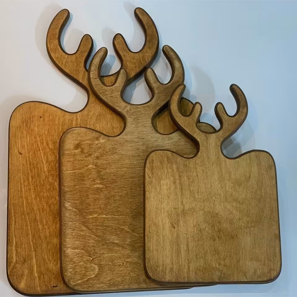 تخته گوشت و سرو شاخ گوزنی