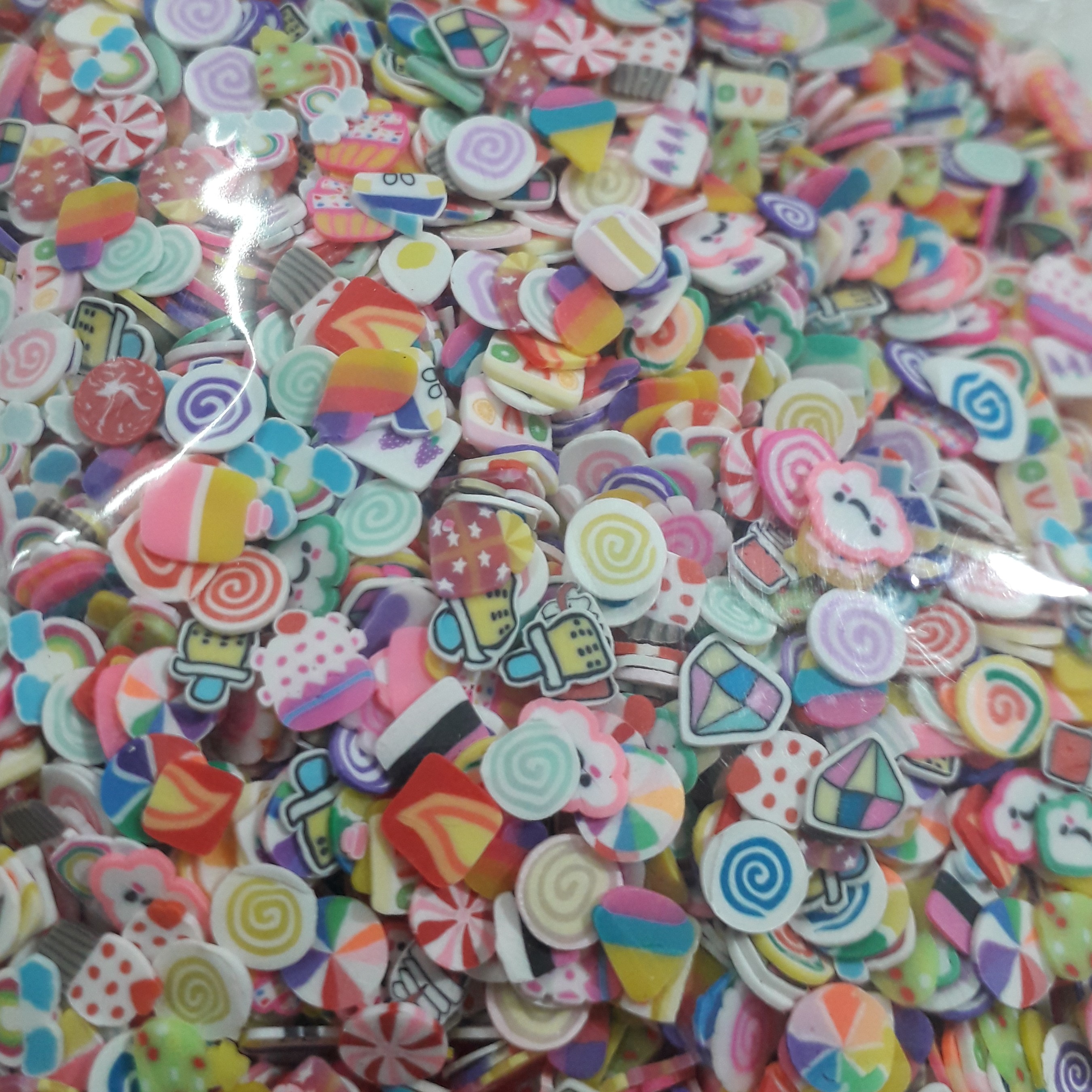 فیمو طرح مختلف مناسب کارهای رزینی