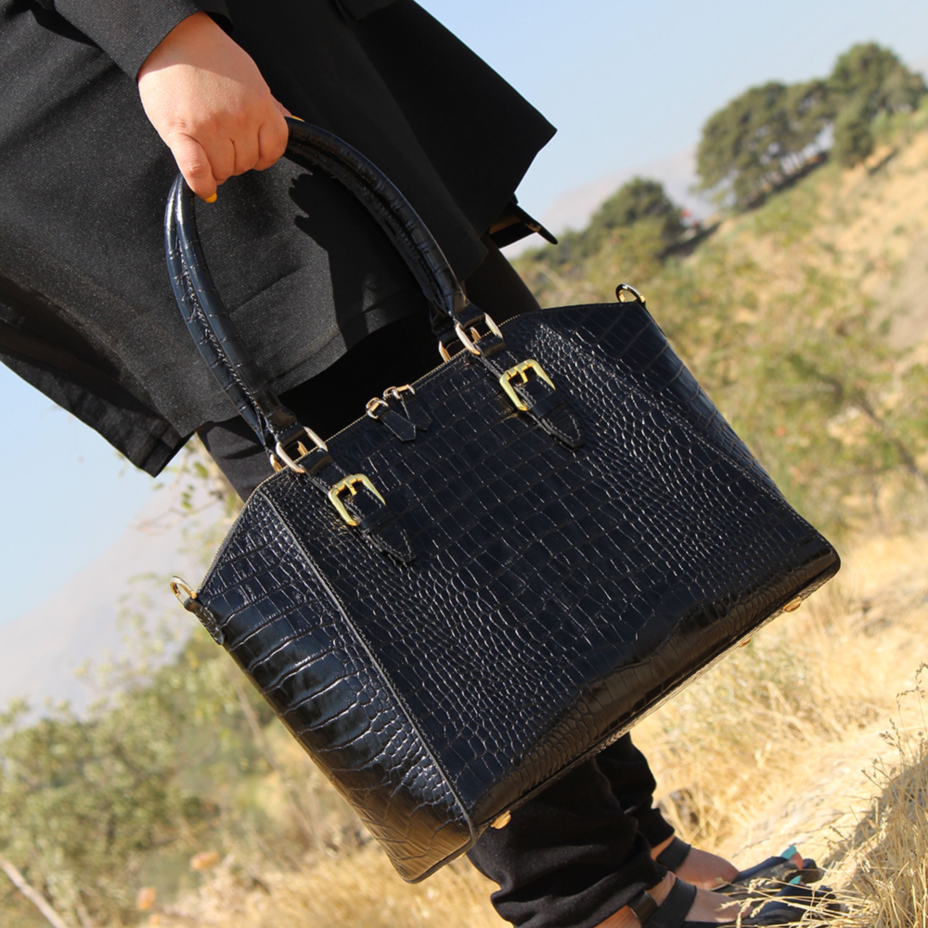 کیف مجلسی چرم طبیعی دست دوز مشکی