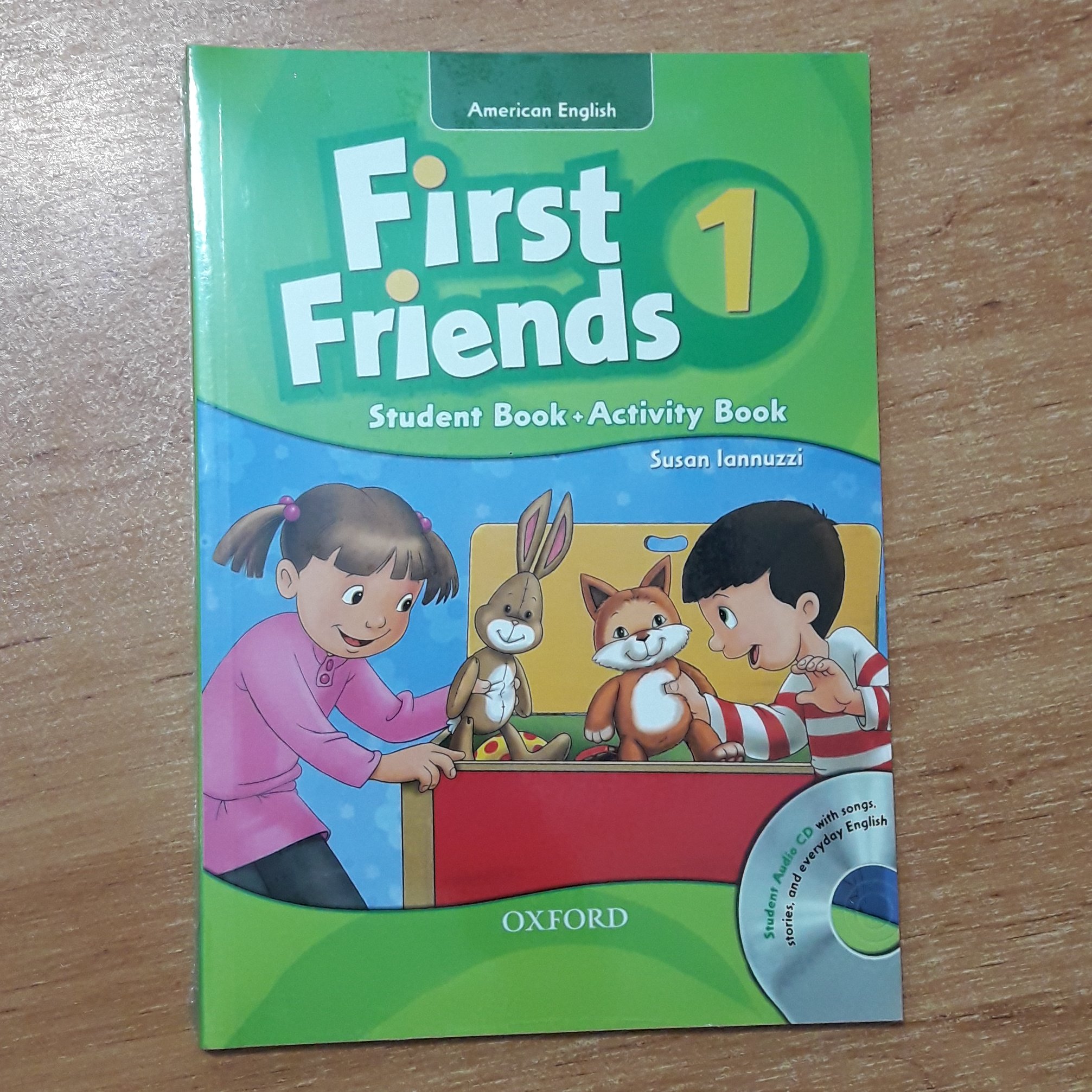 کتاب امریکن فرست فرندز  American First Friends 1 سایز وزیری به همراه کتاب کار  و Qr کد