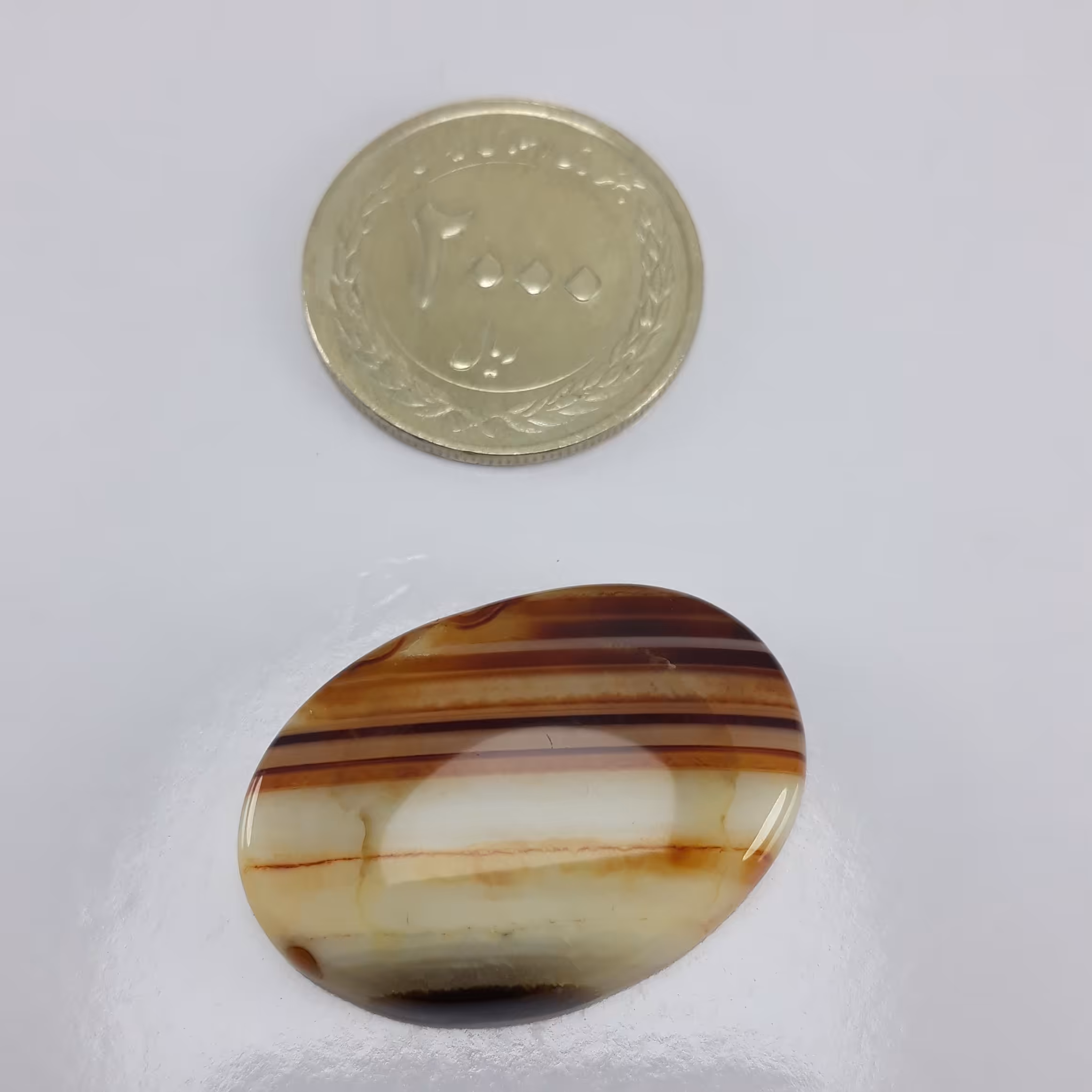 نگین عقیق سلیمانی پرچمی به ضمانت معدنی 