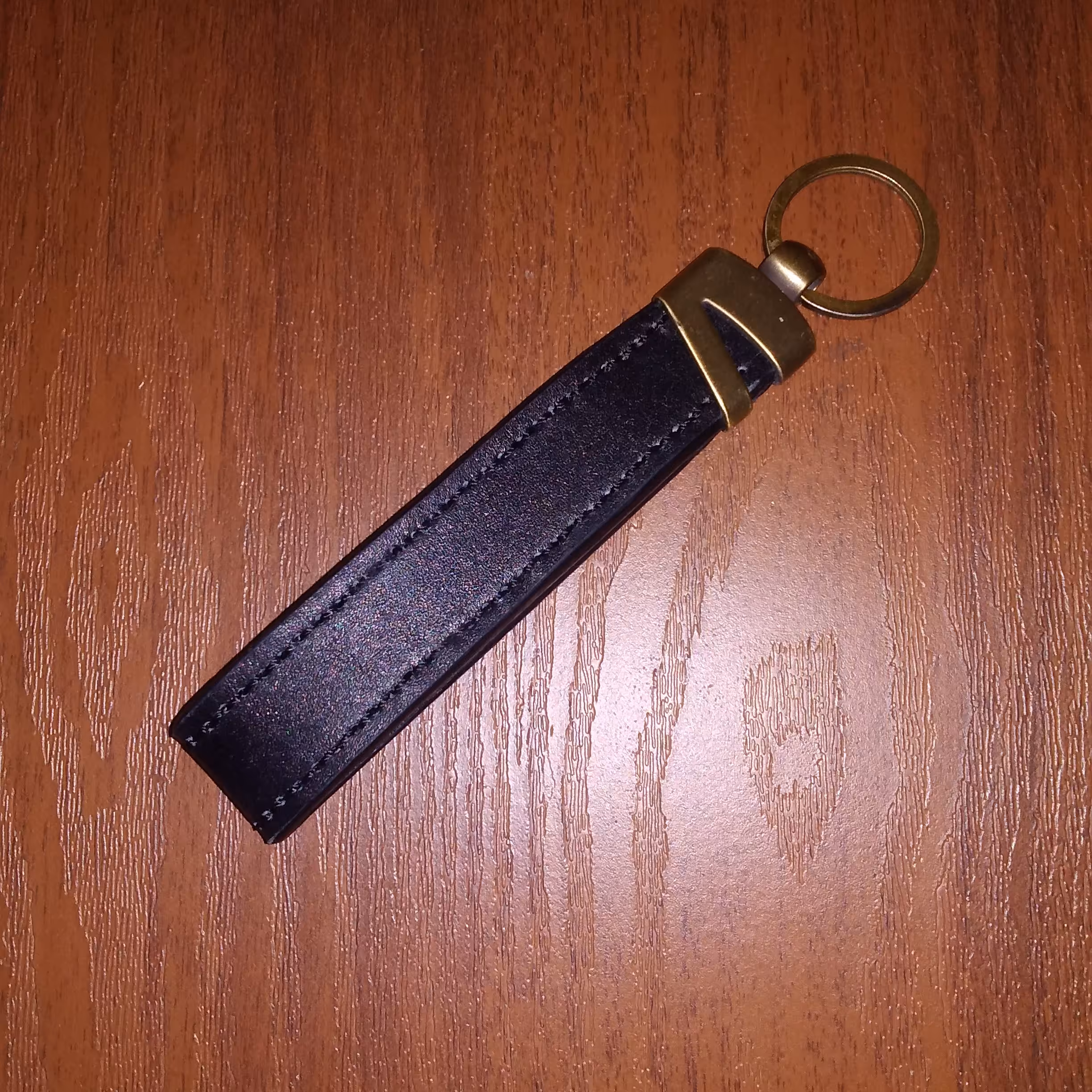 جا کلیدی چرم