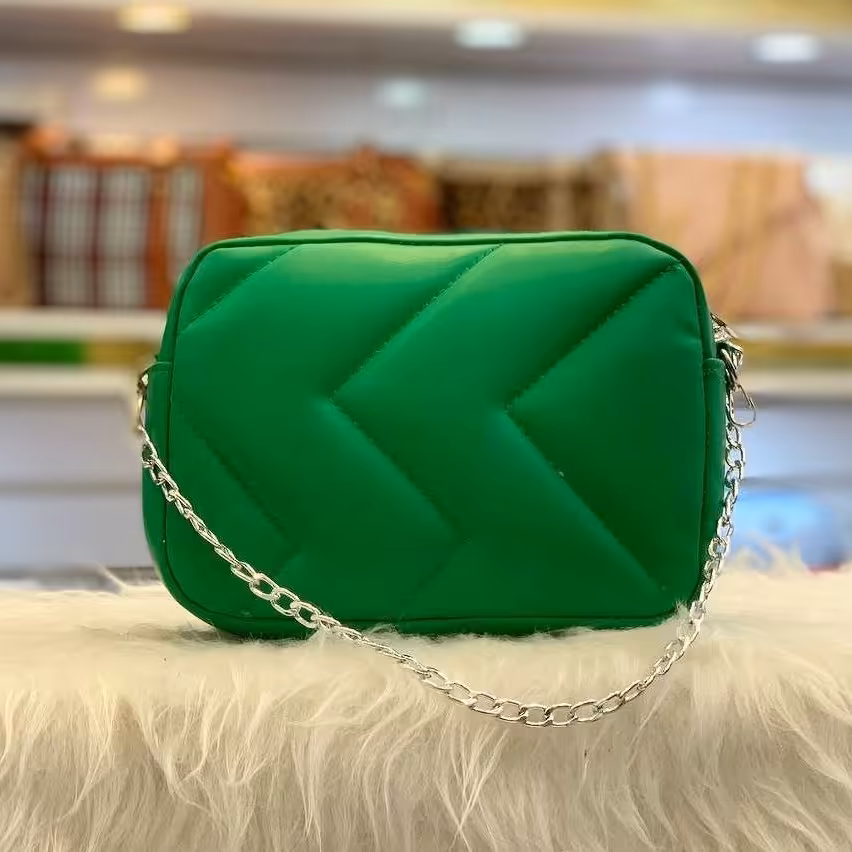 کیف پاسپورتی دخترانه شیک گلدوزی زیگزاکی ارسال رایگان