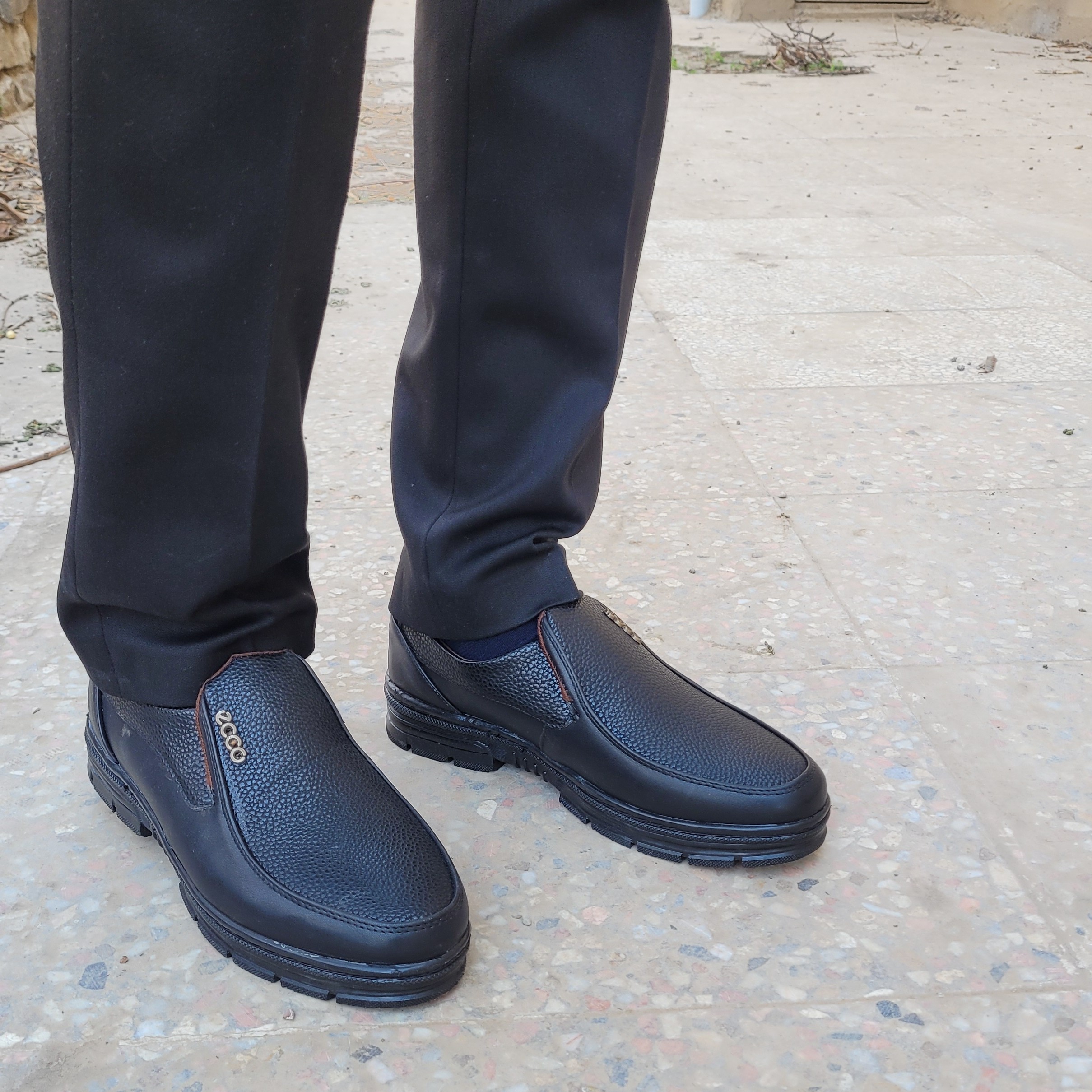 کفش اکو مردانه چرم رنگ مشکی ارسال رایگان به سراسر کشور کاملا دوردوخت به صورت کف دوخت یا اشتروبل اکو محصول مشهد کفش 