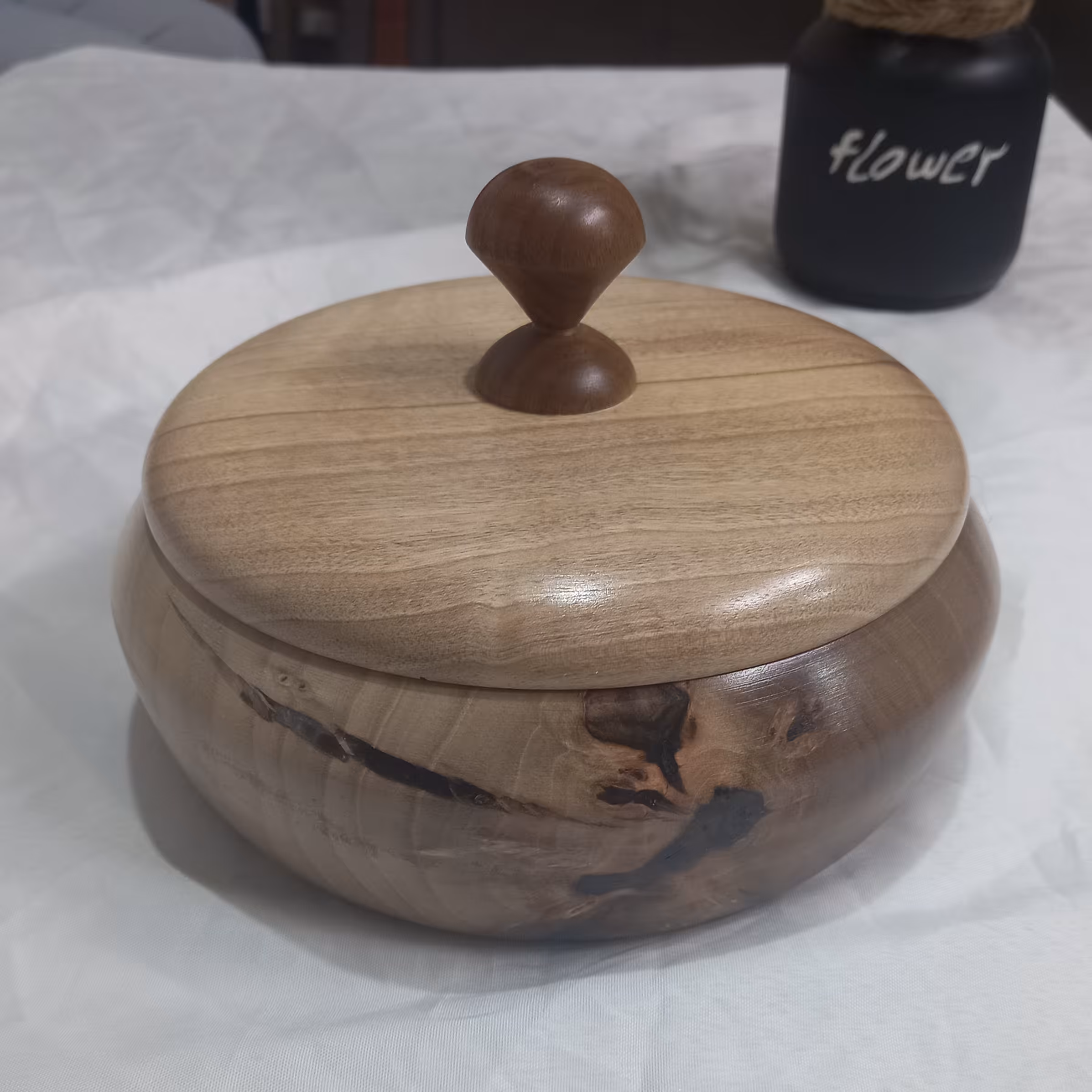 شکلات خوری.قطر20 ارتفاع با دسته 10سانت