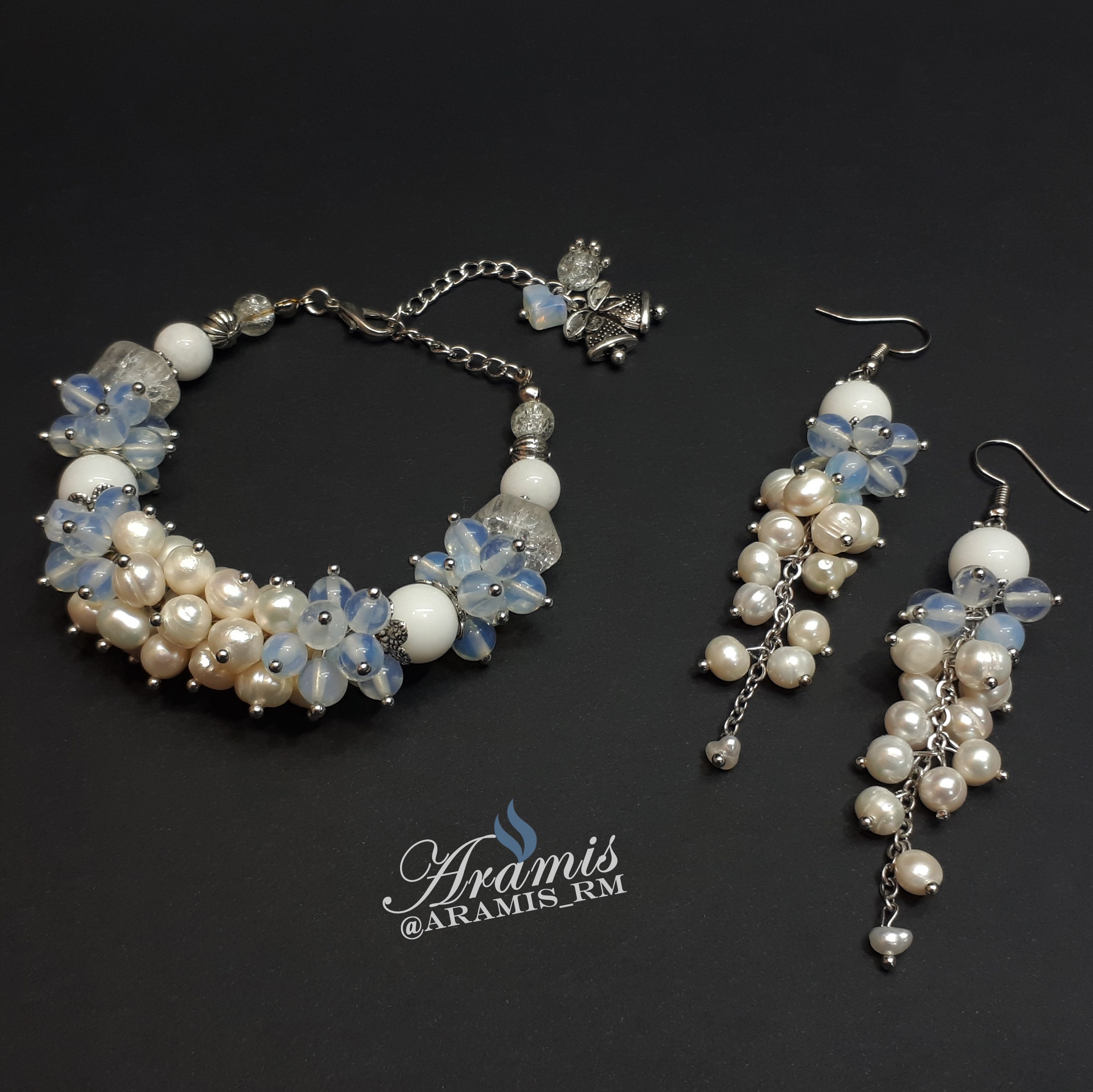 نیم ست دستبند و گوشواره سنگ و مروارید 