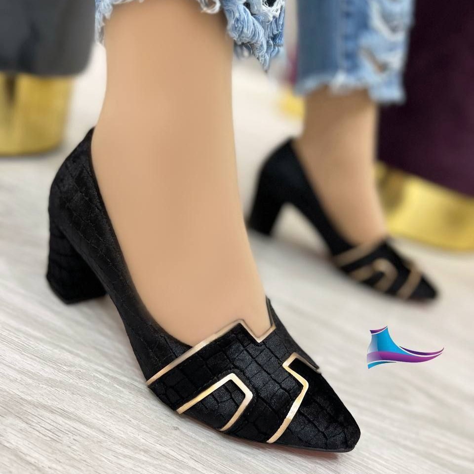 کفش زنانه پاشنه دار مجلسی کد 329 پاخور عالی