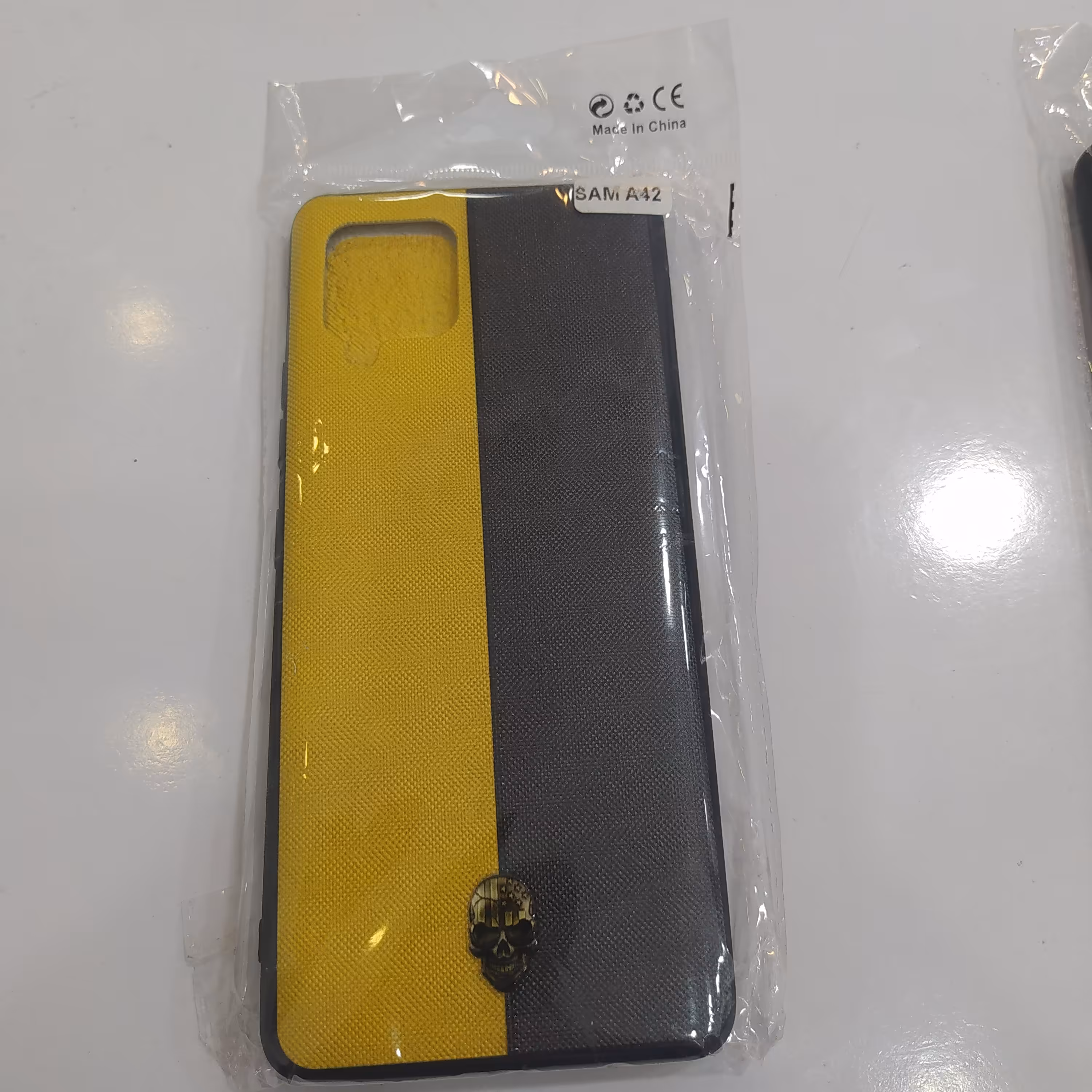 کاور مدل سیلیکونی مناسب برای گوشی موبایل سامسونگ Galaxy A42