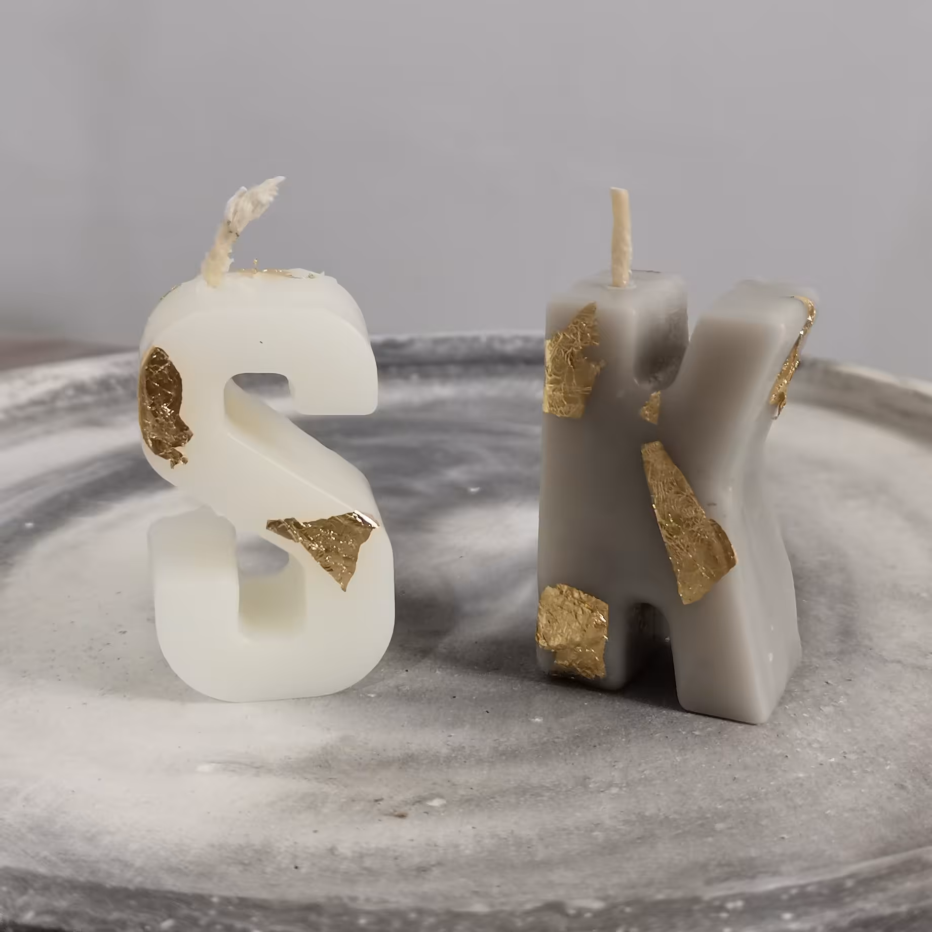 ست حروف انگلیسی دو تایی با تزیین ورق طلا به رنگ دلخواه