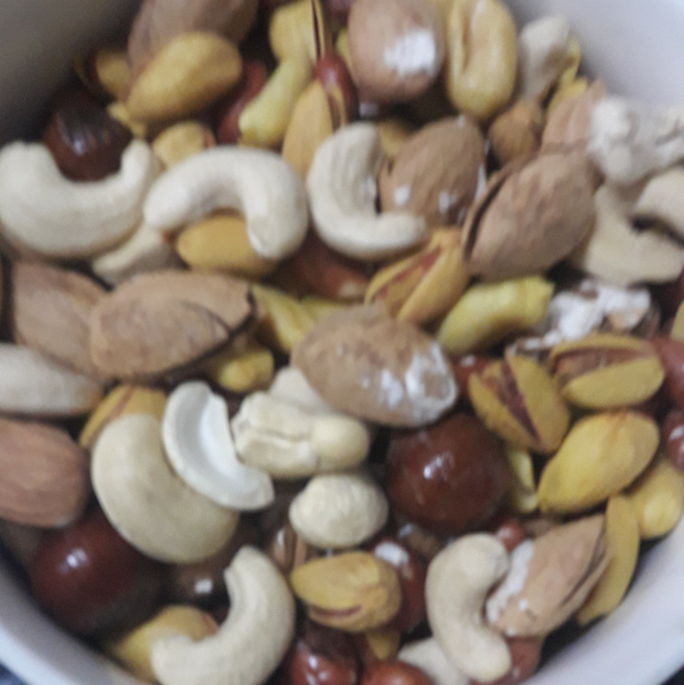 یک کیلو آجیل 5 مغز اعلا و بسیار تازه (ارسال رایگان)