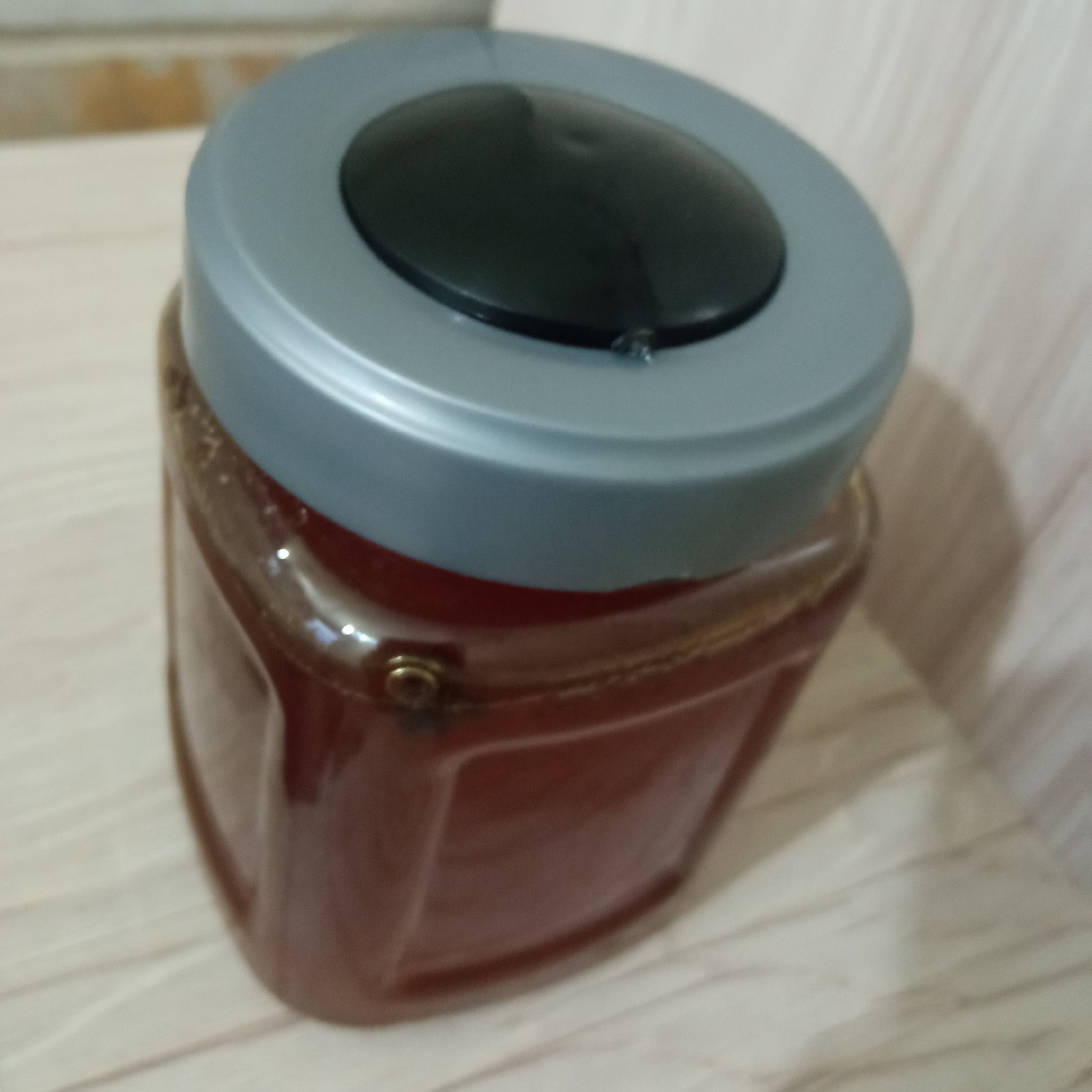عسل ارگانیک کوهی وحشی لرستان با طعمی عالی و عطری فوق العاده