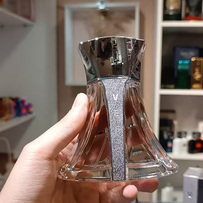 عطر و ادکلن دمونت پاریس فرانسه مدل  وستا پور هوم DUMENT PARIS VESTA

