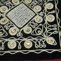 دو جفت کاور کوسن آئینه کاری یک جفت چهار گوش و یک جفت گرد